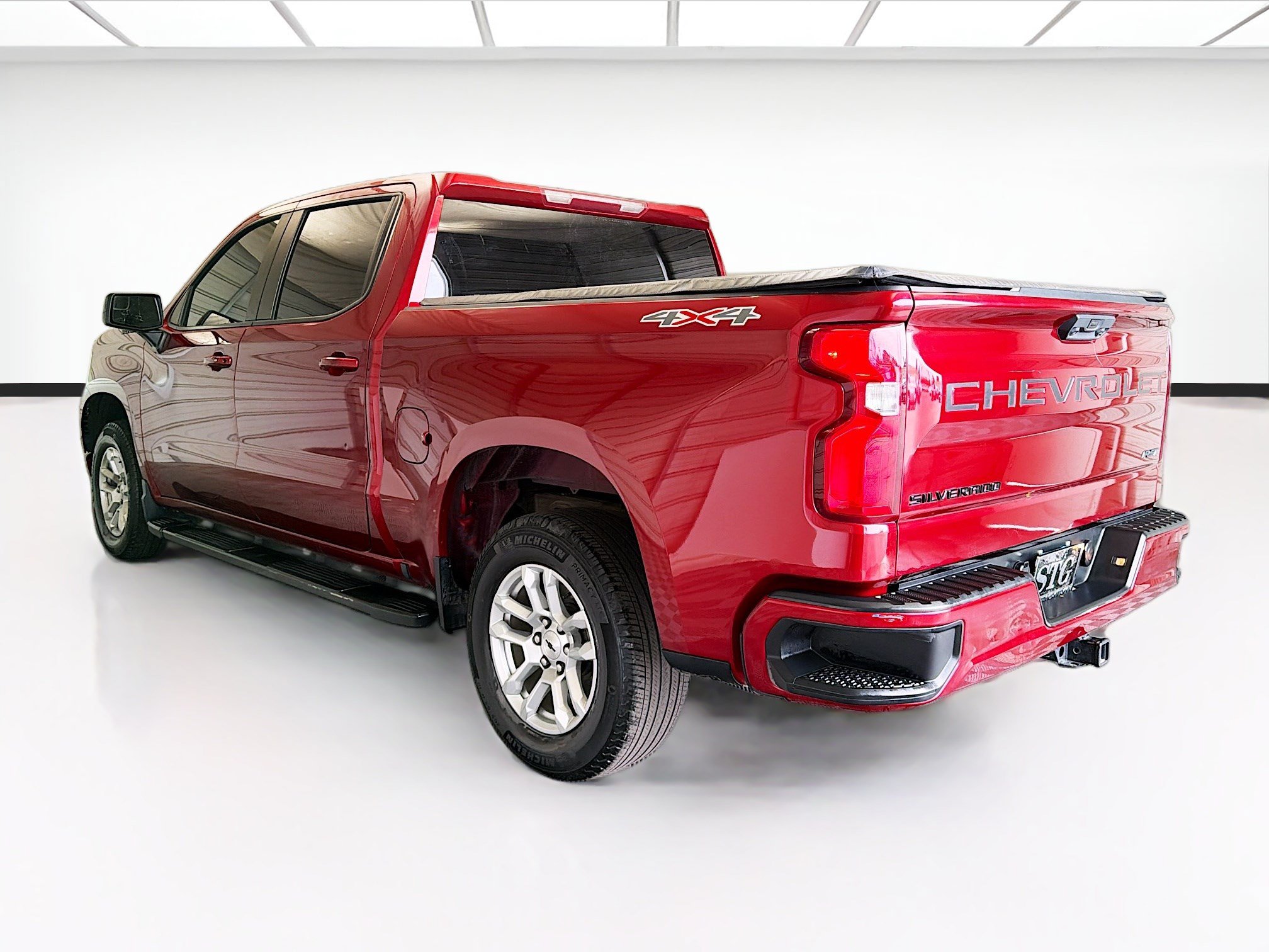 Used 2023 Chevrolet Silverado 1500 RST w/ LPO, Dark Essentials Package AWD/4WD image 6