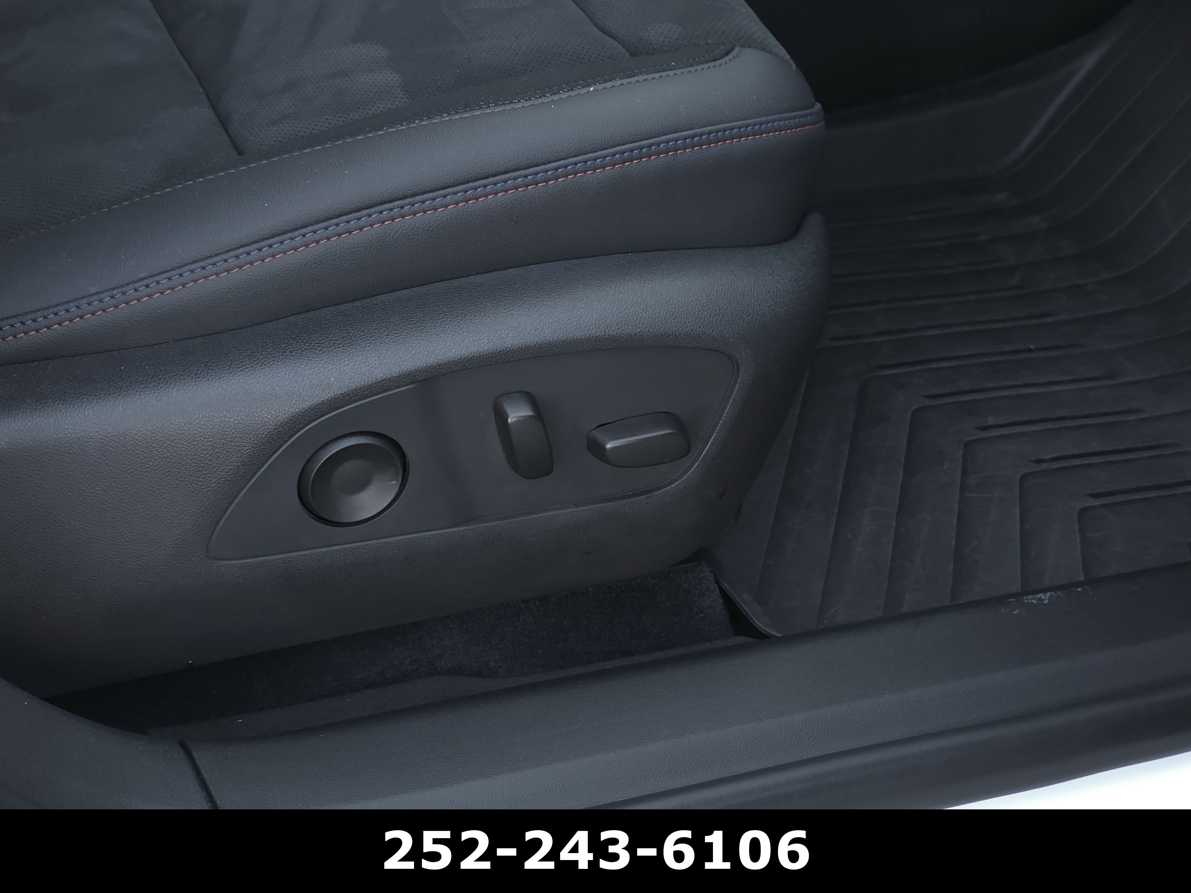 Used 2024 Chevrolet Blazer EV RS AWD/4WD image 46