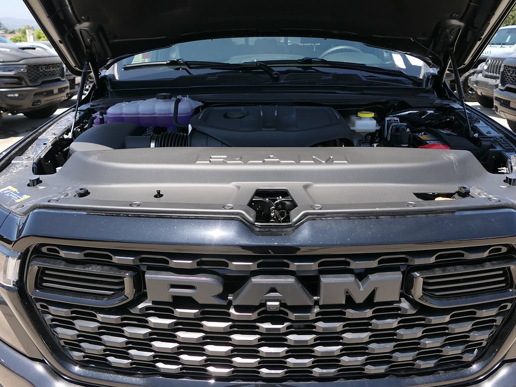 New 2026 RAM 1500 Express AWD/4WD image 25