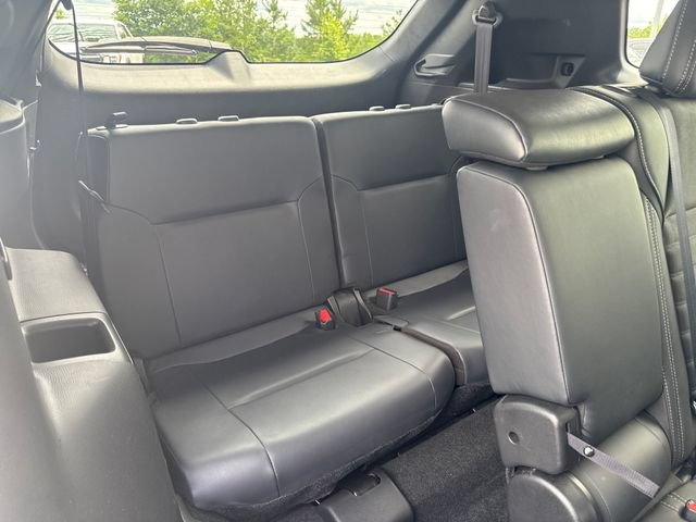Used 2025 Mitsubishi Outlander AWD image 30