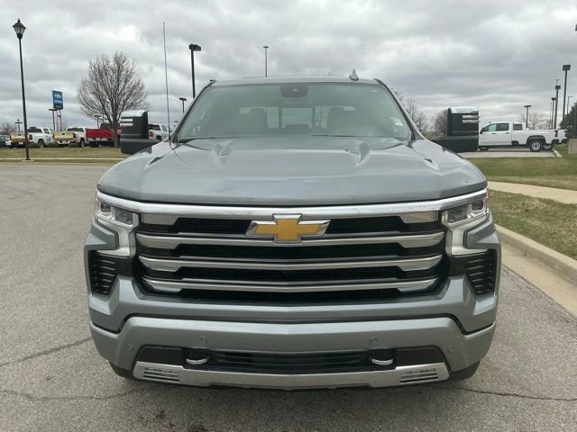 Used 2024 Chevrolet Silverado 1500 High Country w/ High Country Premium Package image 9