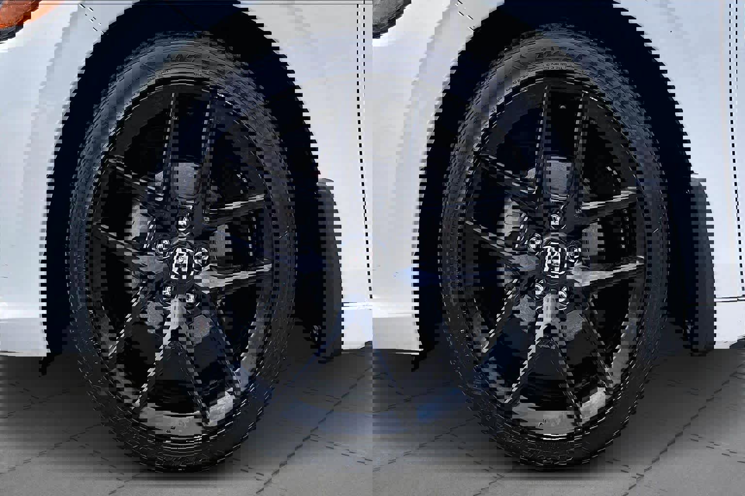 Used 2023 Honda Civic Sport image 11