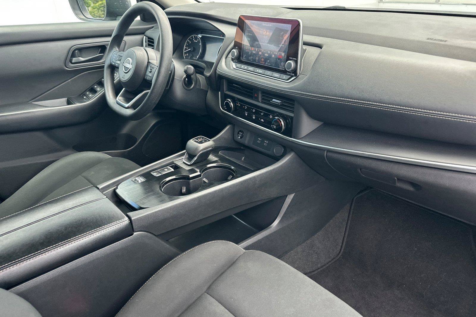 Certified 2024 Nissan Rogue S FWD image 16