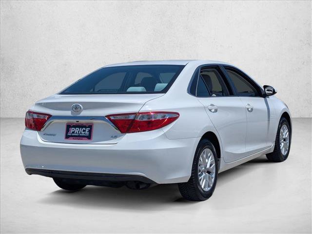 Used 2016 Toyota Camry LE FWD image 5