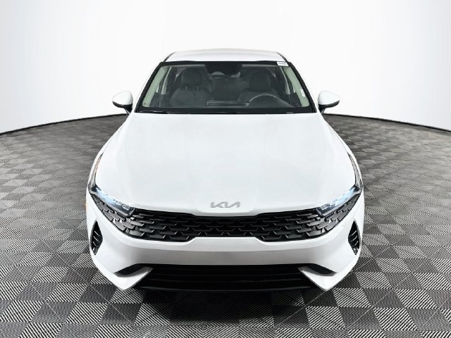 Used 2022 Kia K5 LX FWD image 2