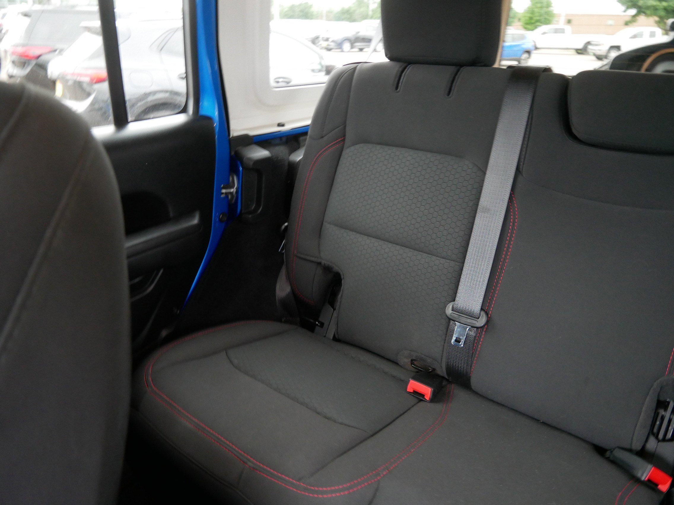 Used 2022 Jeep Wrangler Unlimited Rubicon image 12