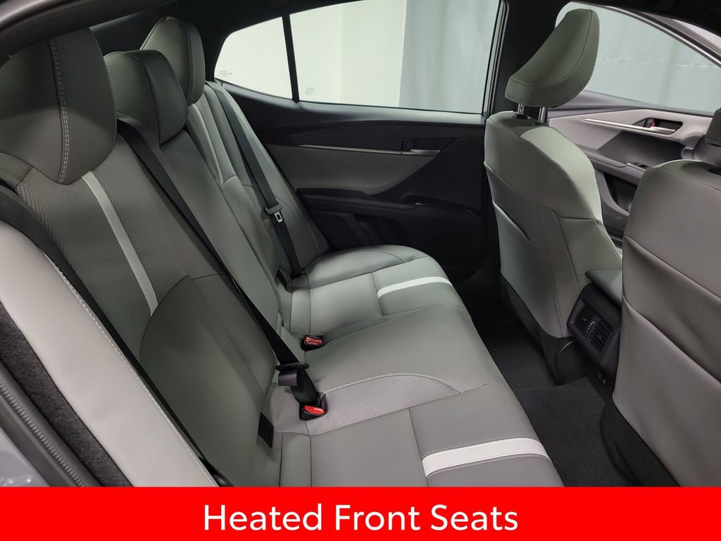 Used 2026 Toyota Camry SE image 22