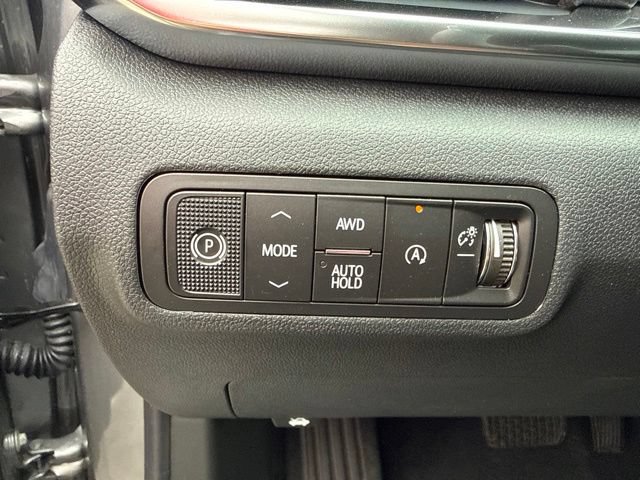 New 2027 GMC Terrain Elevation w/ Elevation Premium Package AWD/4WD image 12