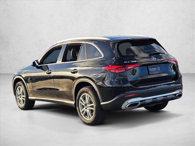 Used 2025 Mercedes-Benz GLC 300 image 8
