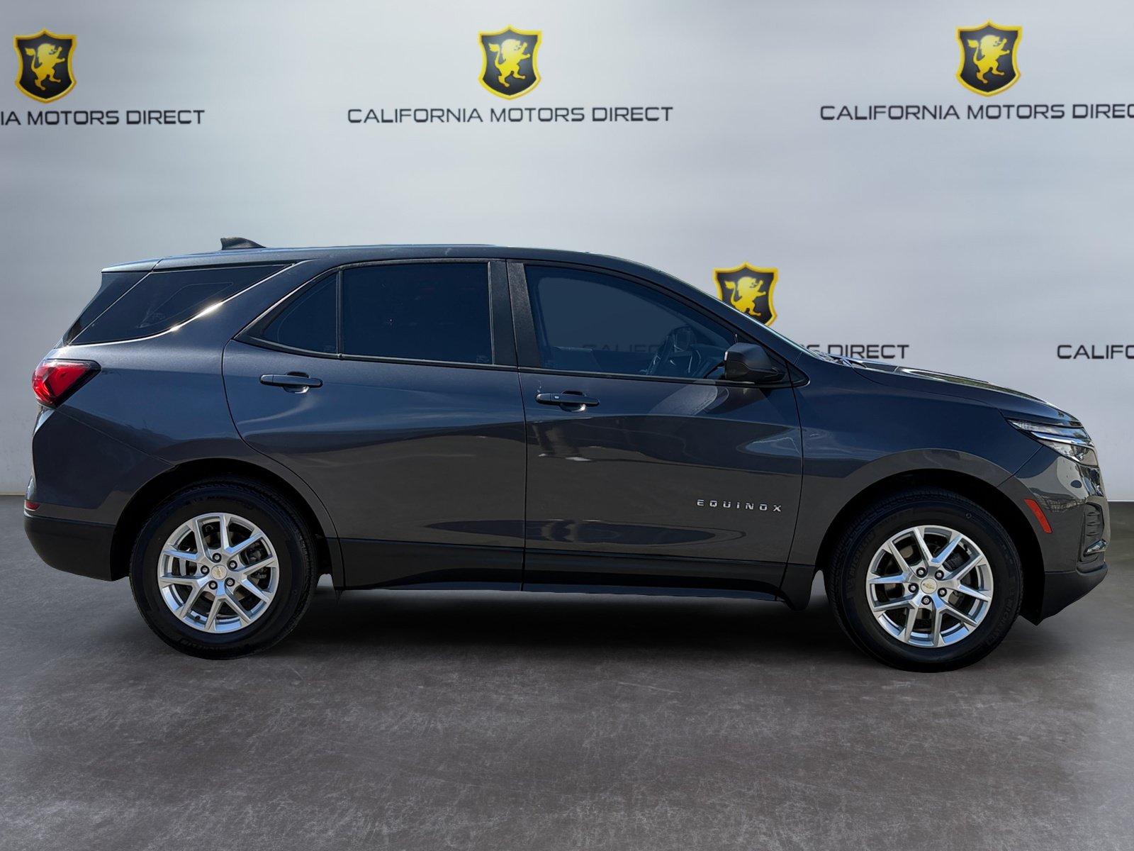 Used 2022 Chevrolet Equinox LS FWD image 6