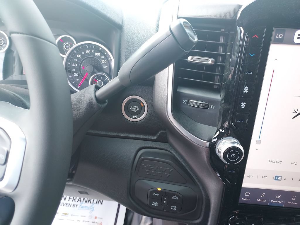 New 2026 RAM 2500 Big Horn AWD/4WD image 26