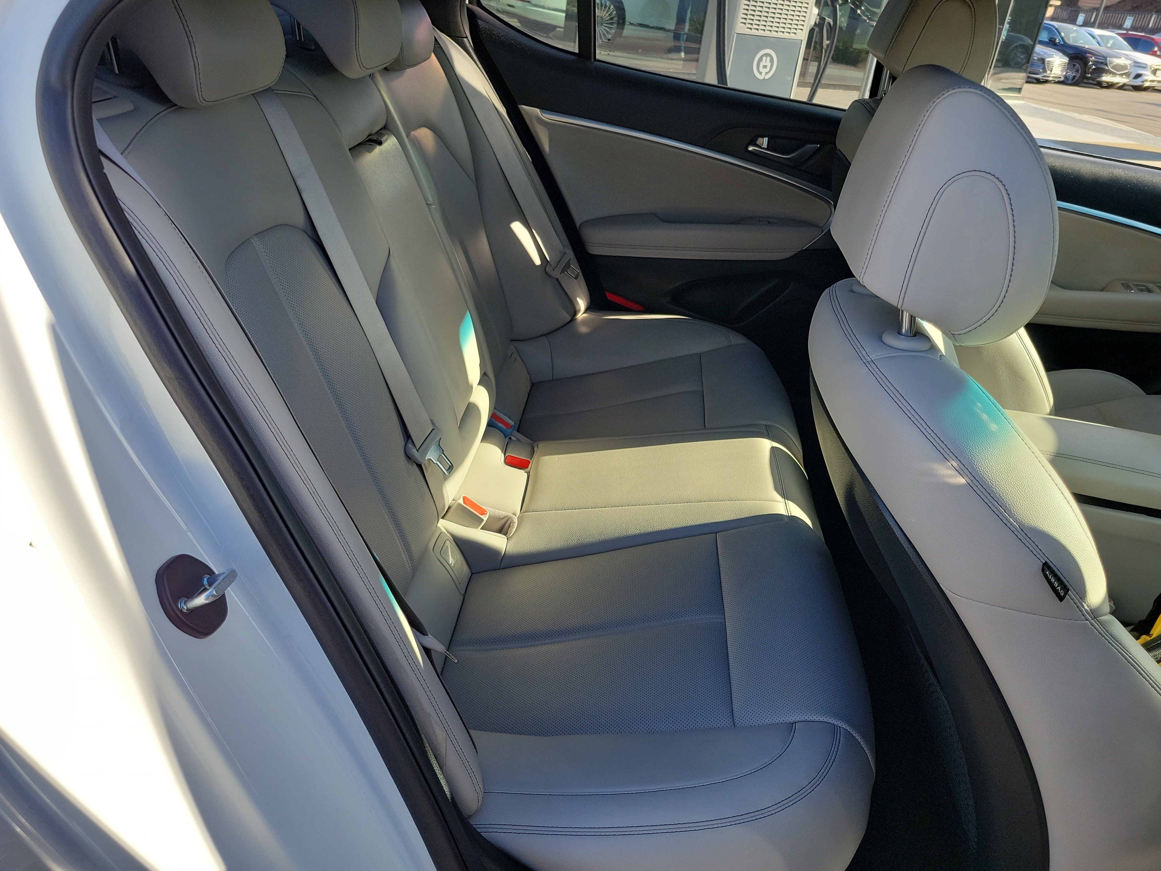 Certified 2023 Genesis G70 2.0T image 21