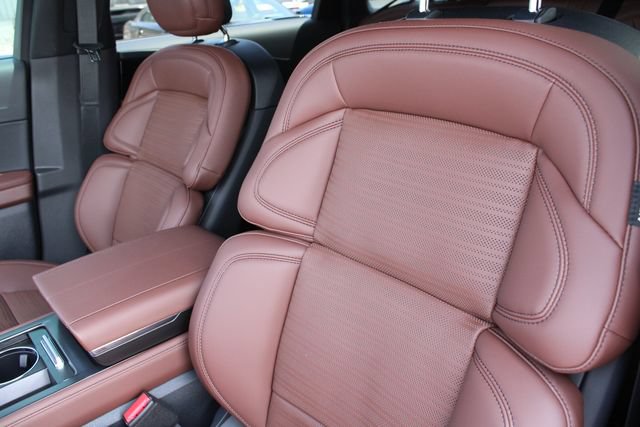 New 2026 Lincoln Nautilus Reserve AWD/4WD image 54