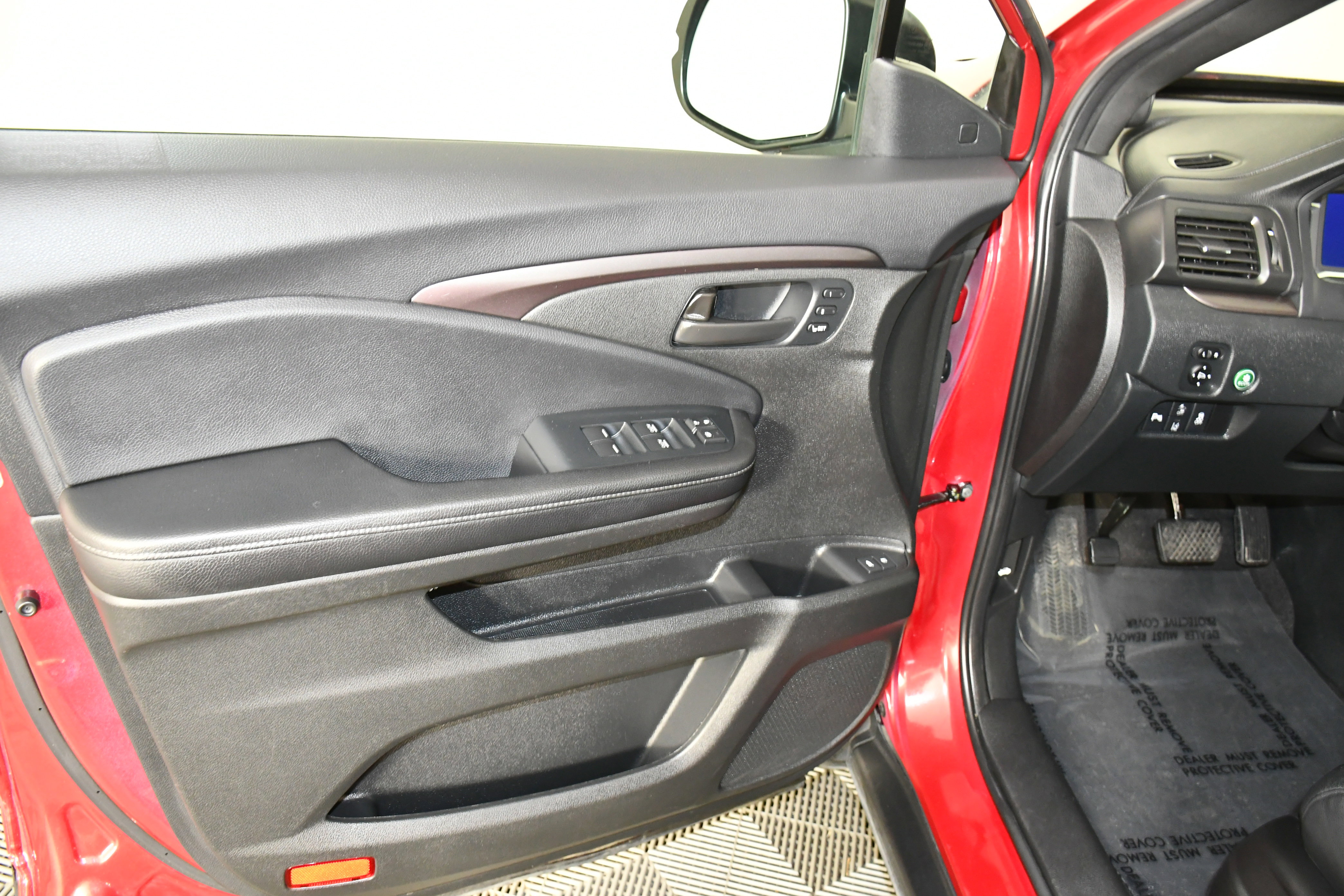 Used 2023 Honda Passport EX-L image 38
