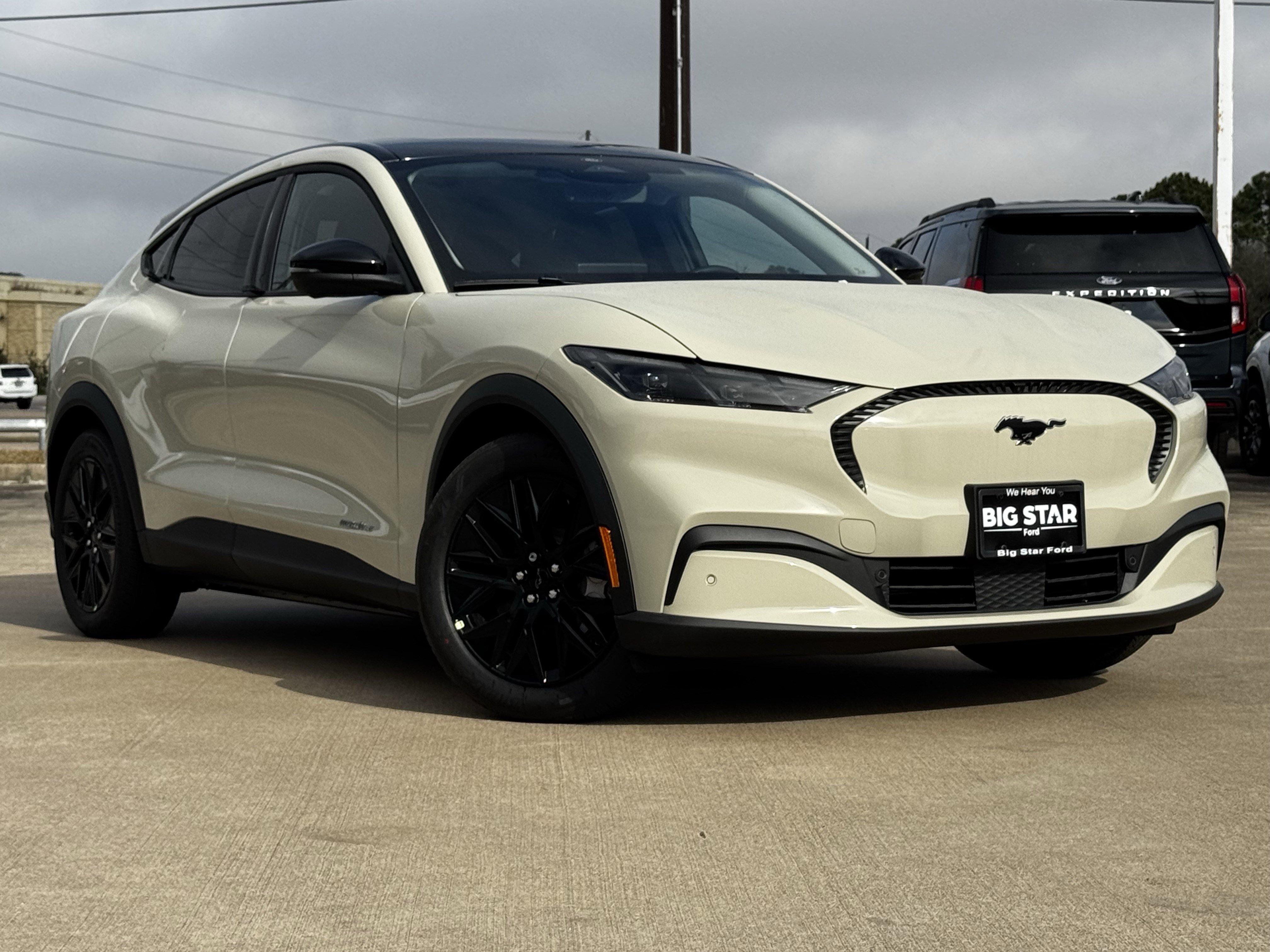 New 2026 Ford Mustang Mach-E Select w/ Comfort Package video 2