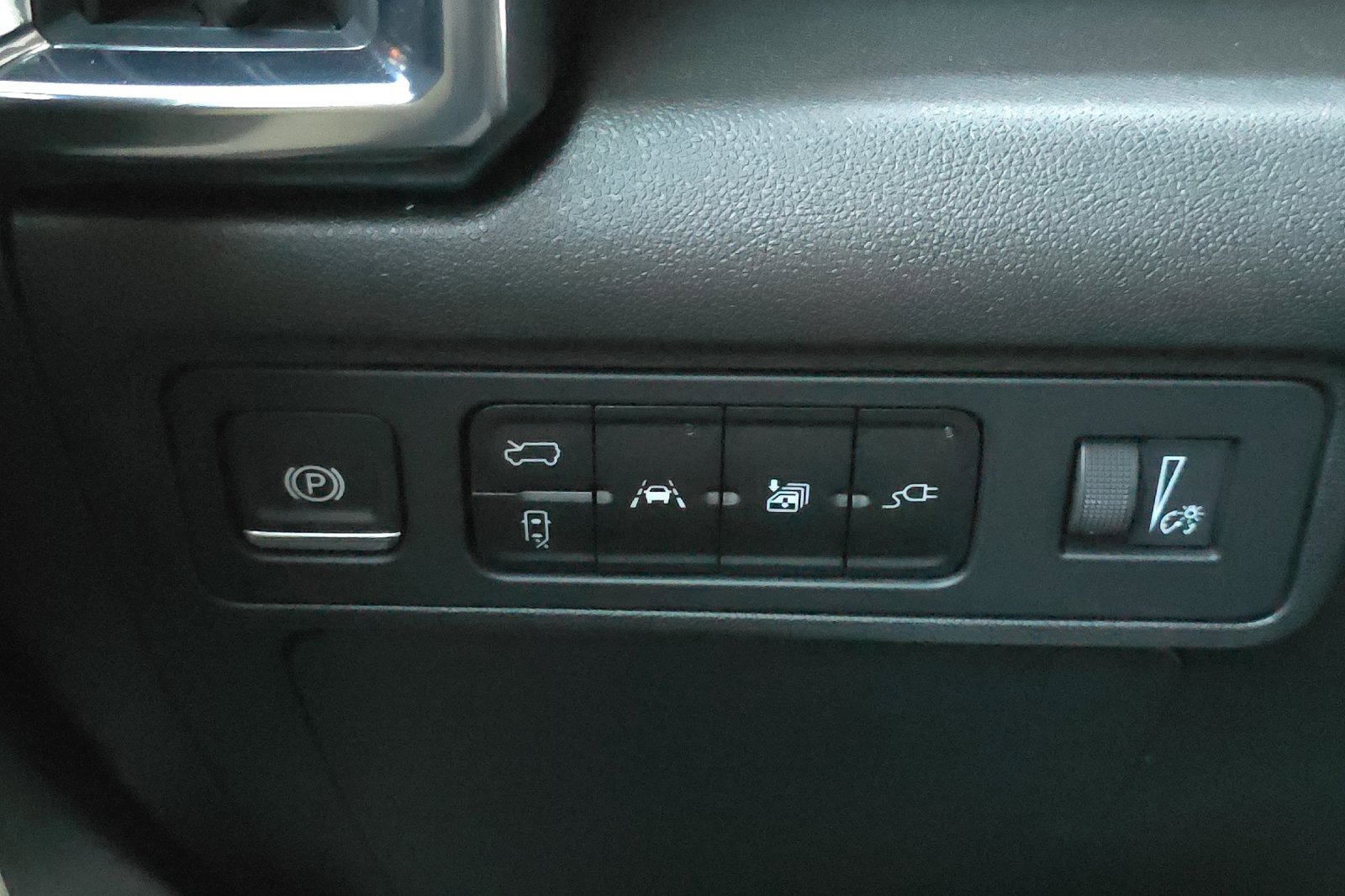 New 2026 GMC Hummer EV SUV w/ LPO, Sport Package image 30