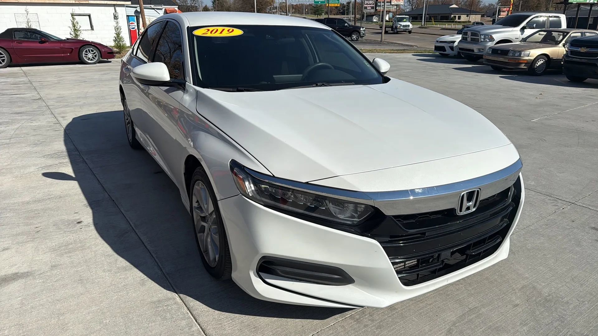 Used 2019 Honda Accord LX image 3
