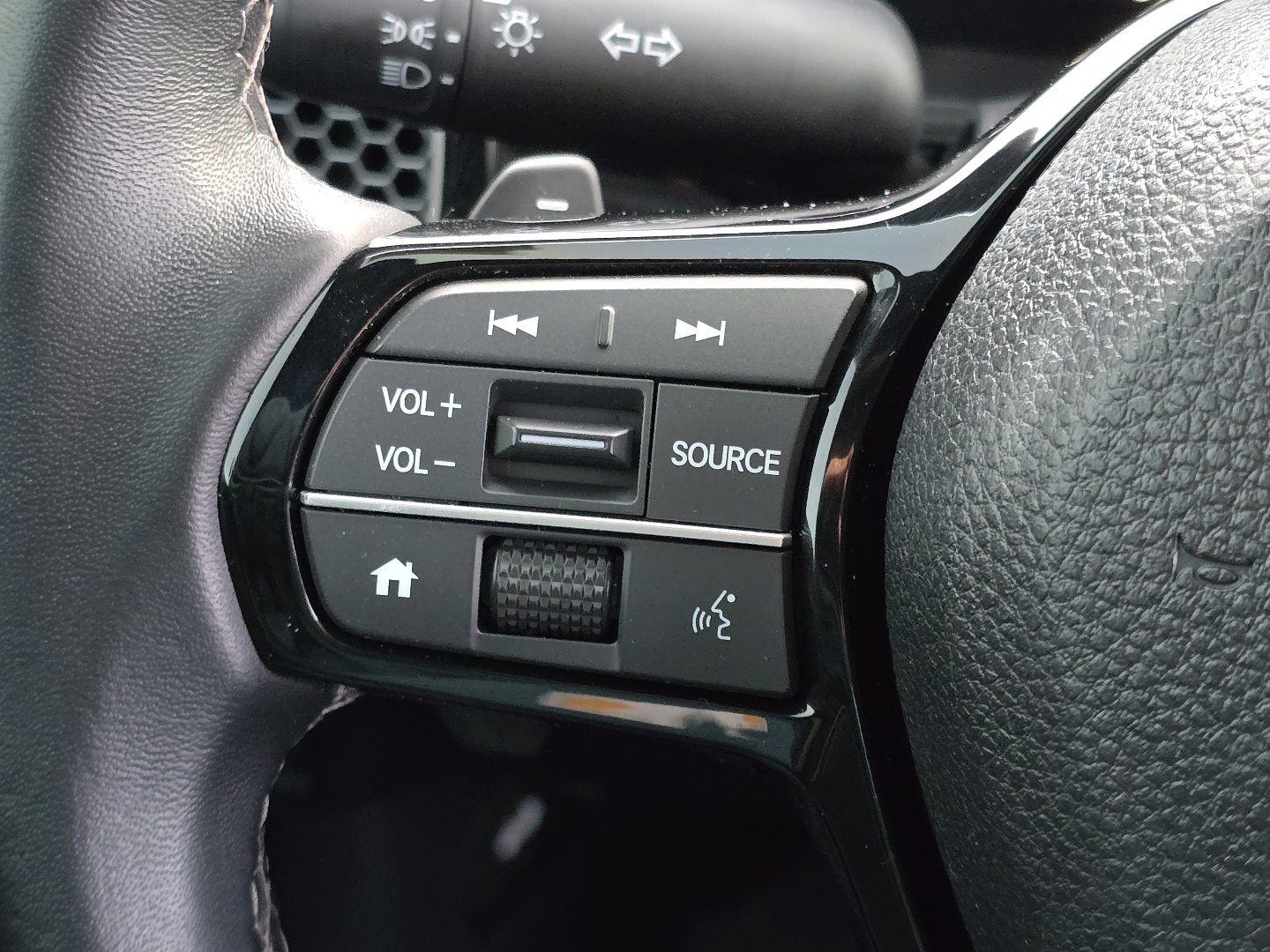 Used 2023 Honda Civic Sport image 13