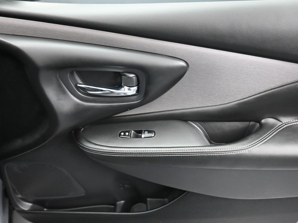 Used 2022 Nissan Murano SL w/ Cargo Package image 39