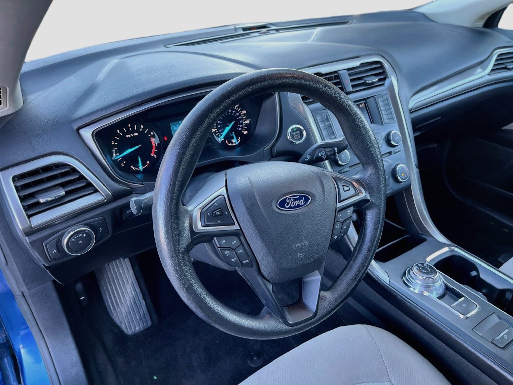 Used 2017 Ford Fusion S FWD image 9
