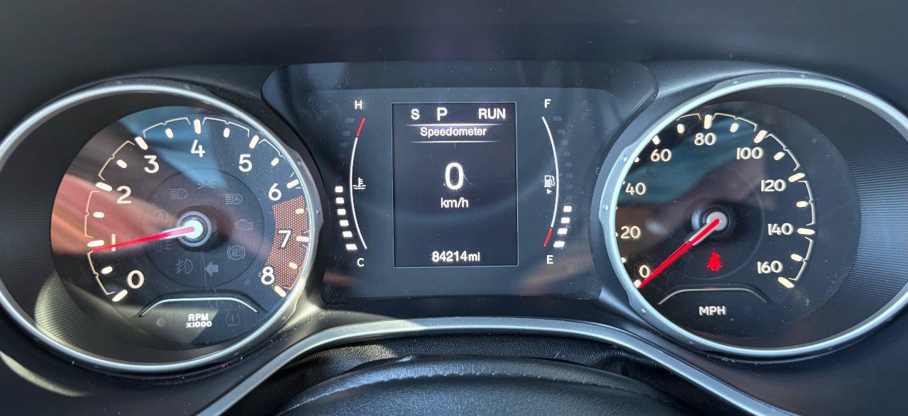 Used 2020 Jeep Compass Latitude FWD image 20