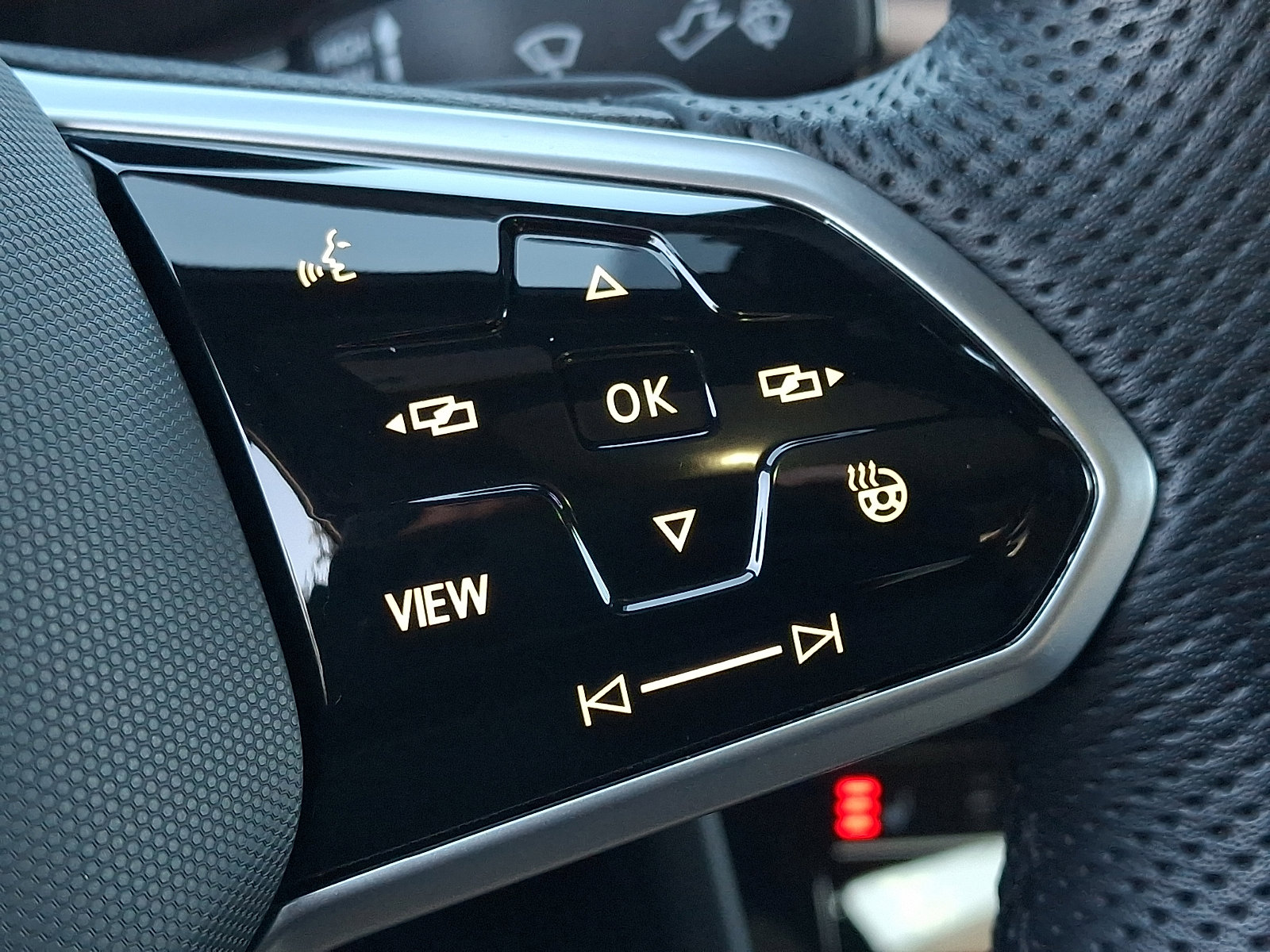 Used 2025 Volkswagen Jetta GLI Autobahn image 22