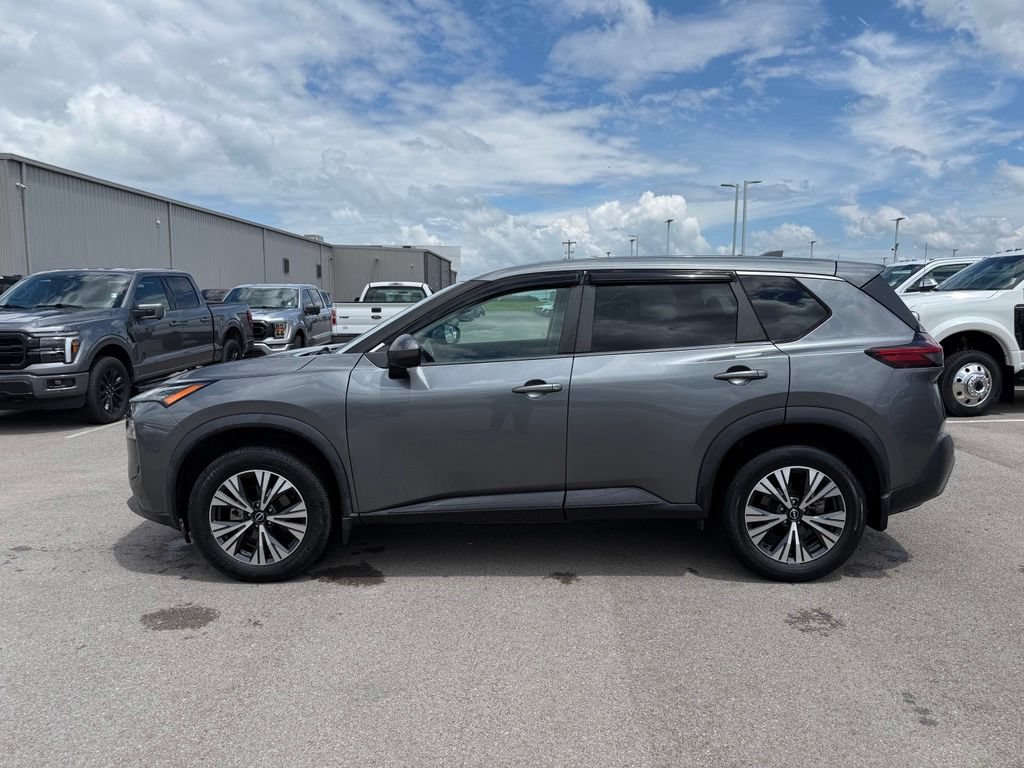 Used 2022 Nissan Rogue SV FWD image 21