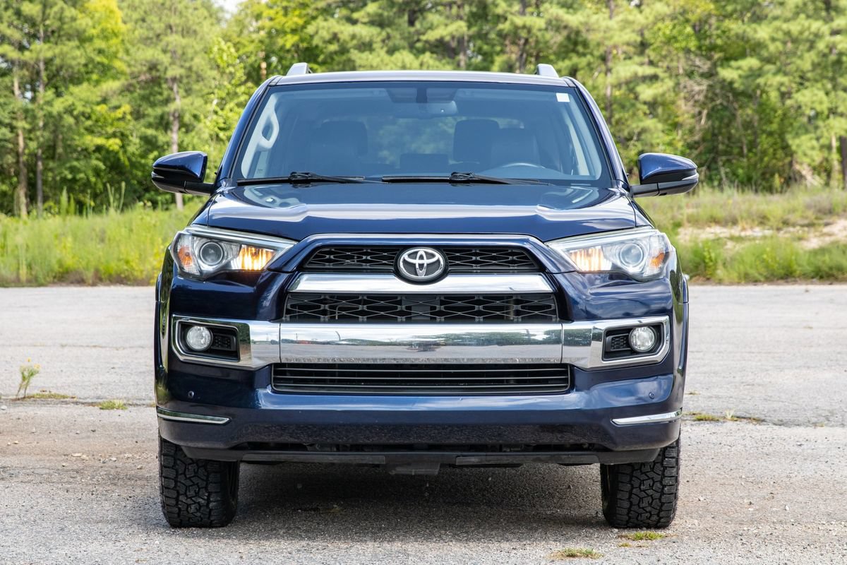 Used 2016 Toyota 4Runner Limited AWD/4WD image 2