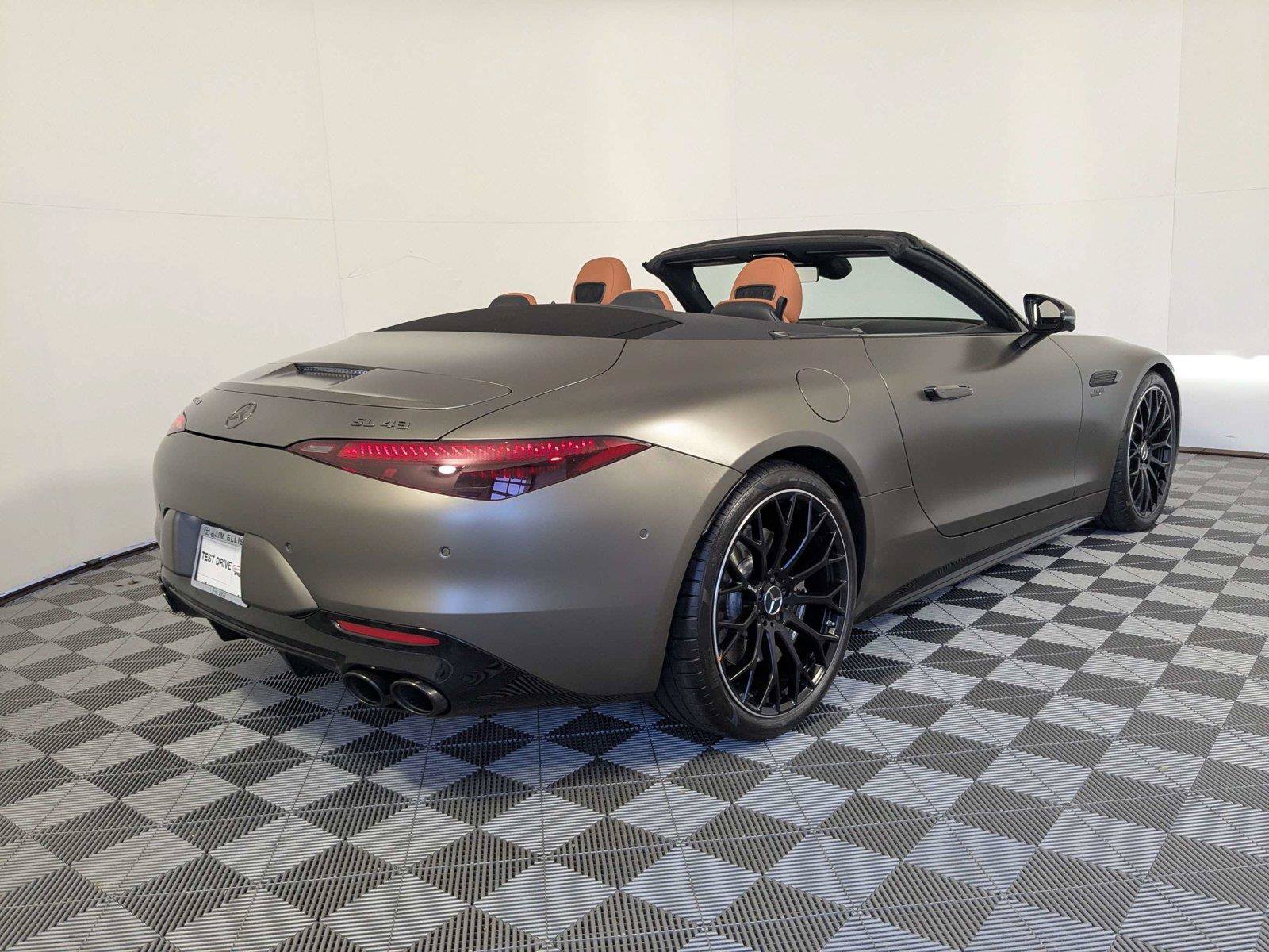 Used 2026 Mercedes-Benz SL 43 AMG image 4