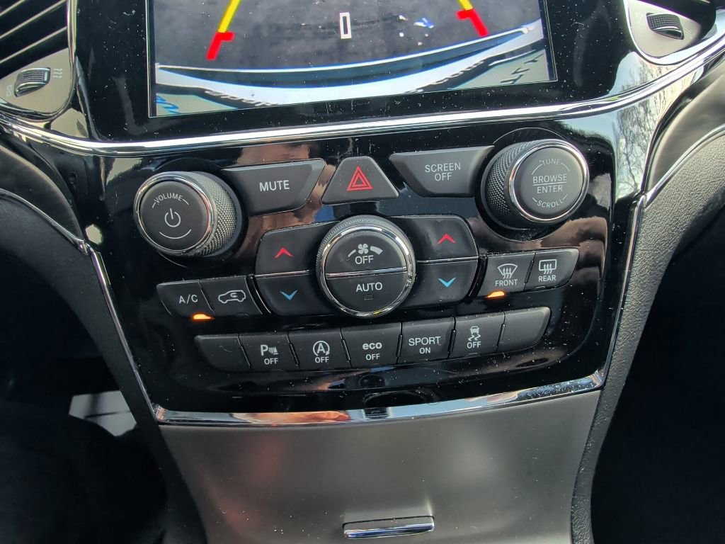 Certified 2021 Jeep Grand Cherokee Limited image 24