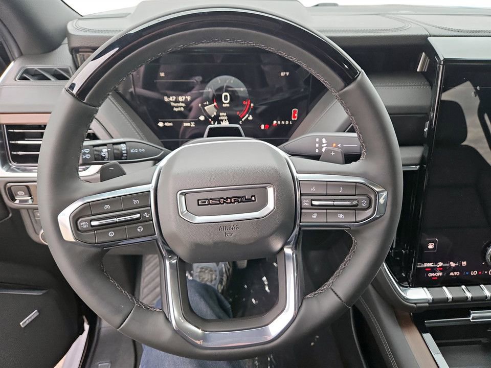 New 2026 GMC Yukon Denali w/ Denali Reserve Package image 12