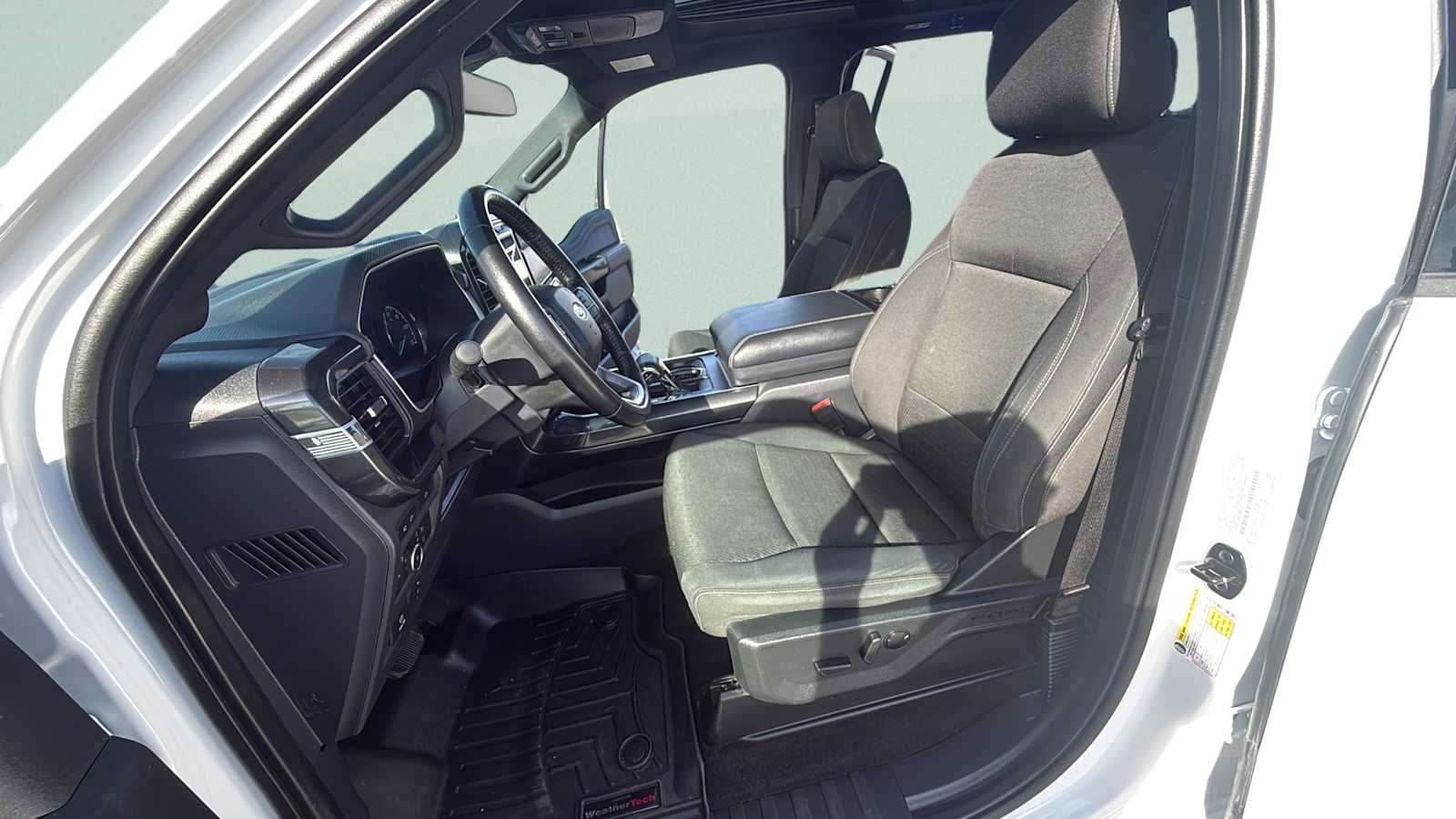 Used 2022 Ford F150 XLT w/ Equipment Group 302A High image 33