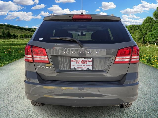 Used 2020 Dodge Journey SE w/ SE Popular Equipment Group image 5