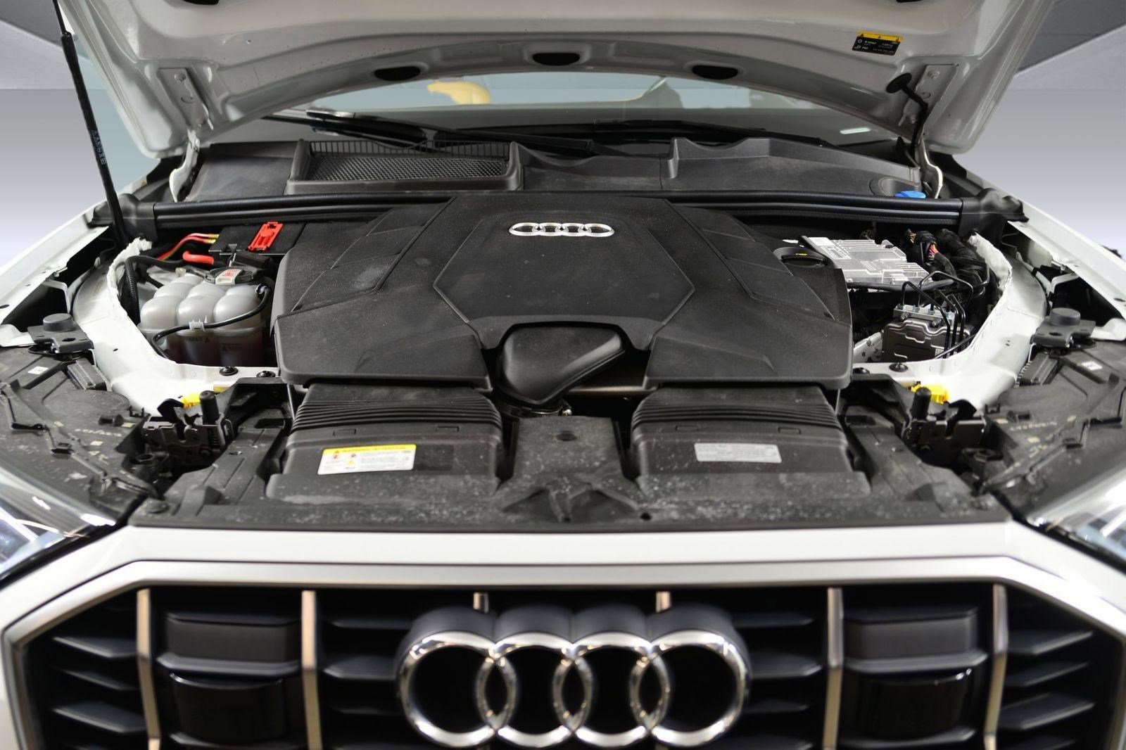 Used 2024 Audi Q7 3.0T Premium Plus AWD/4WD image 15
