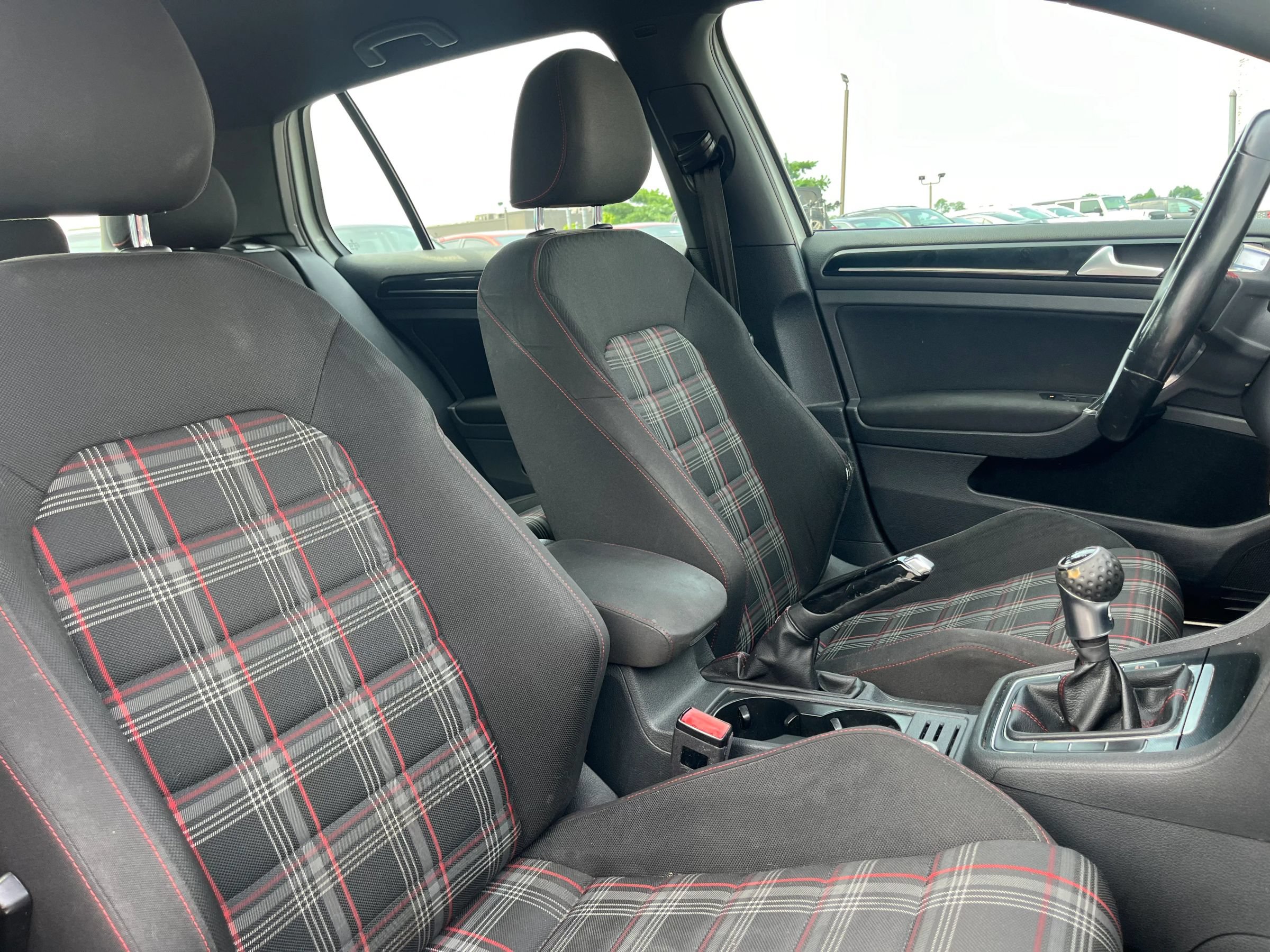 Used 2016 Volkswagen GTI S FWD image 12