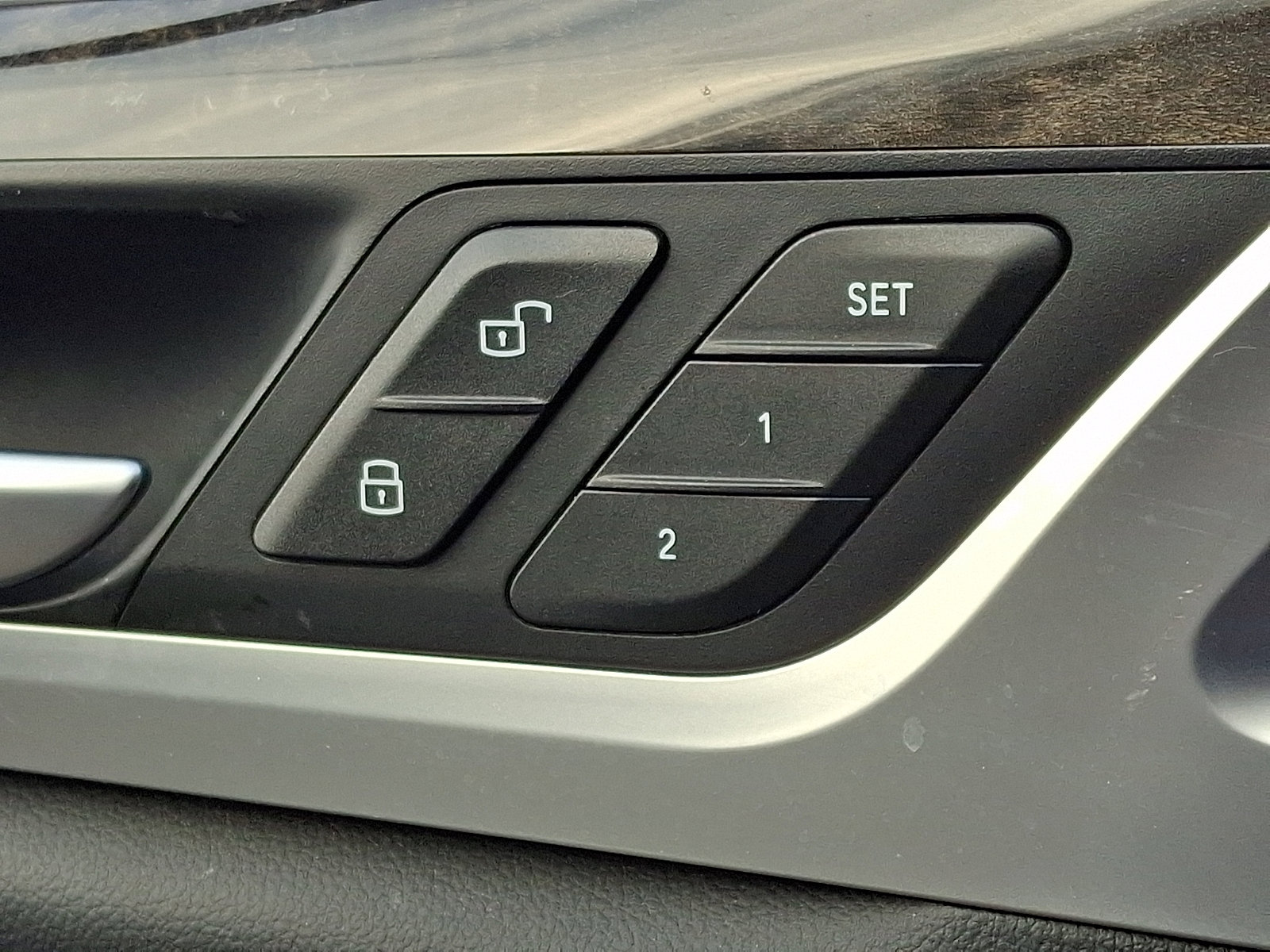 Used 2019 BMW X3 xDrive30i w/ Premium Package image 28