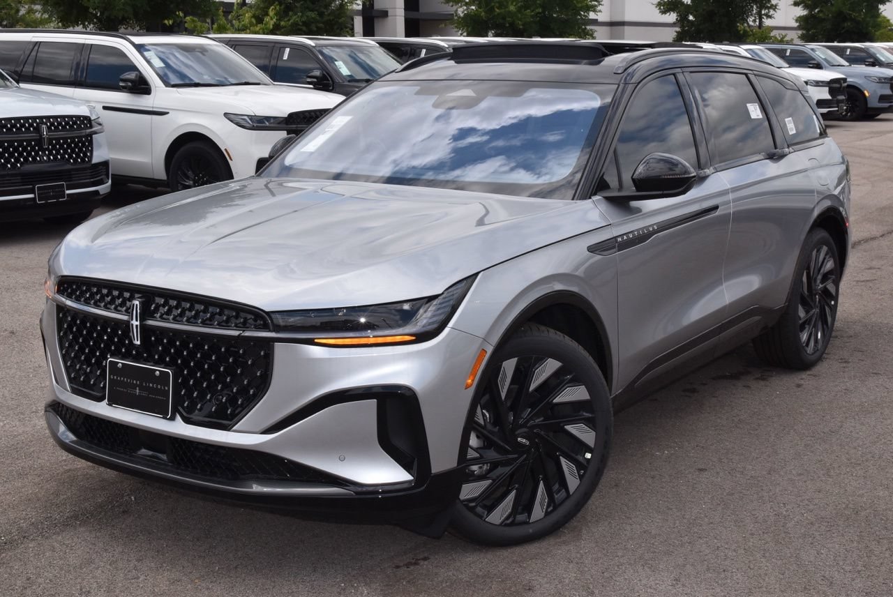 New 2026 Lincoln Nautilus Reserve AWD/4WD image 18