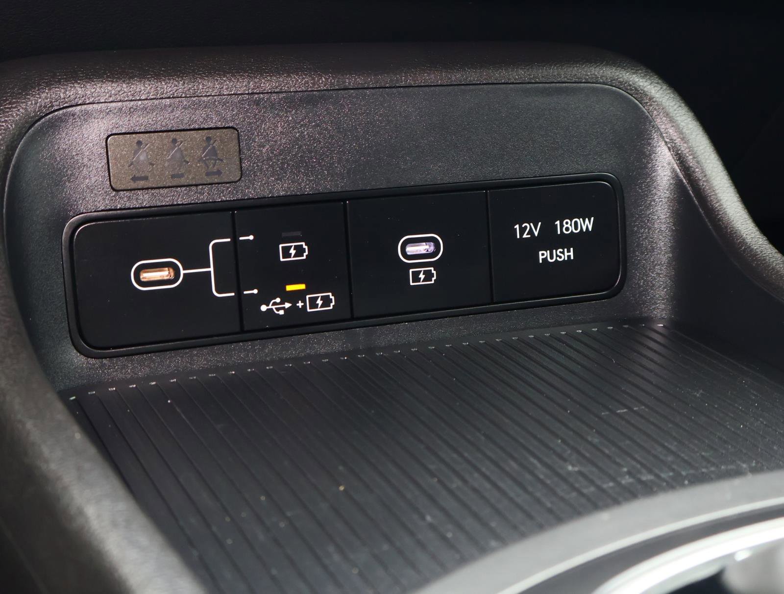 Certified 2026 Hyundai Kona SE image 25