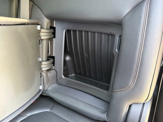Used 2021 GMC Sierra 1500 AT4 w/ AT4 Value Package AWD/4WD image 17