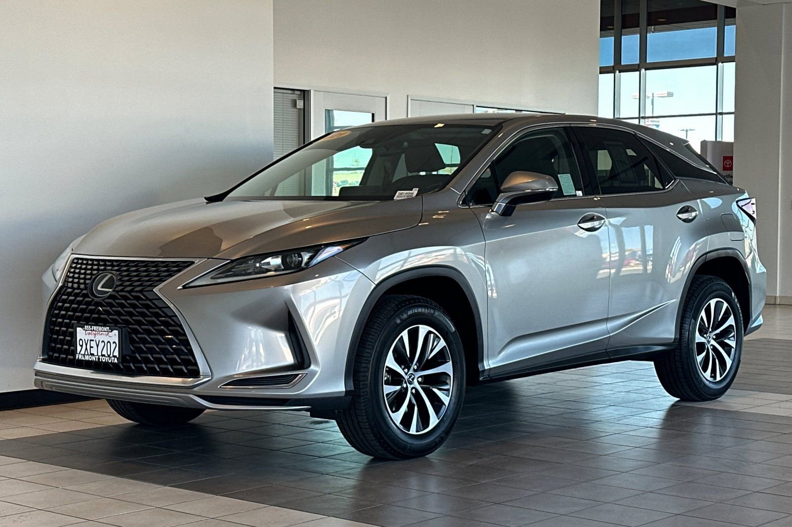 Used 2021 Lexus RX 350 FWD w/ Accessory Package image 8