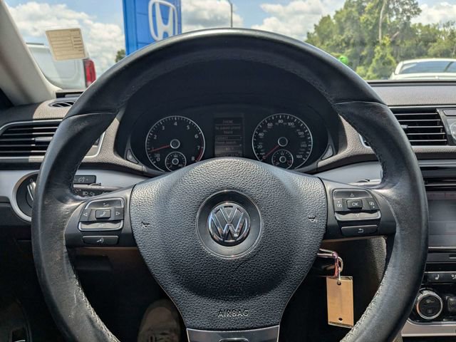 Used 2012 Volkswagen Passat 2.5 SE FWD image 20