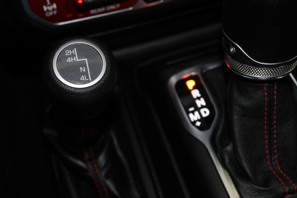 Used 2021 Jeep Gladiator Rubicon w/ Trailer Tow Package image 39