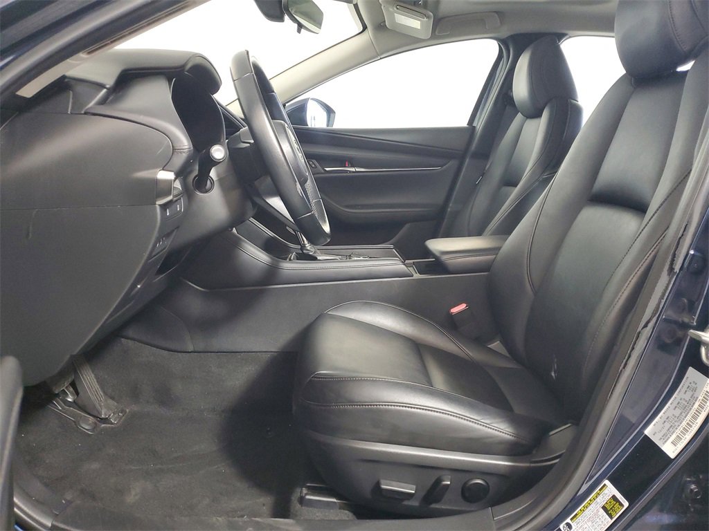 Used 2022 MAZDA MAZDA3 s image 11