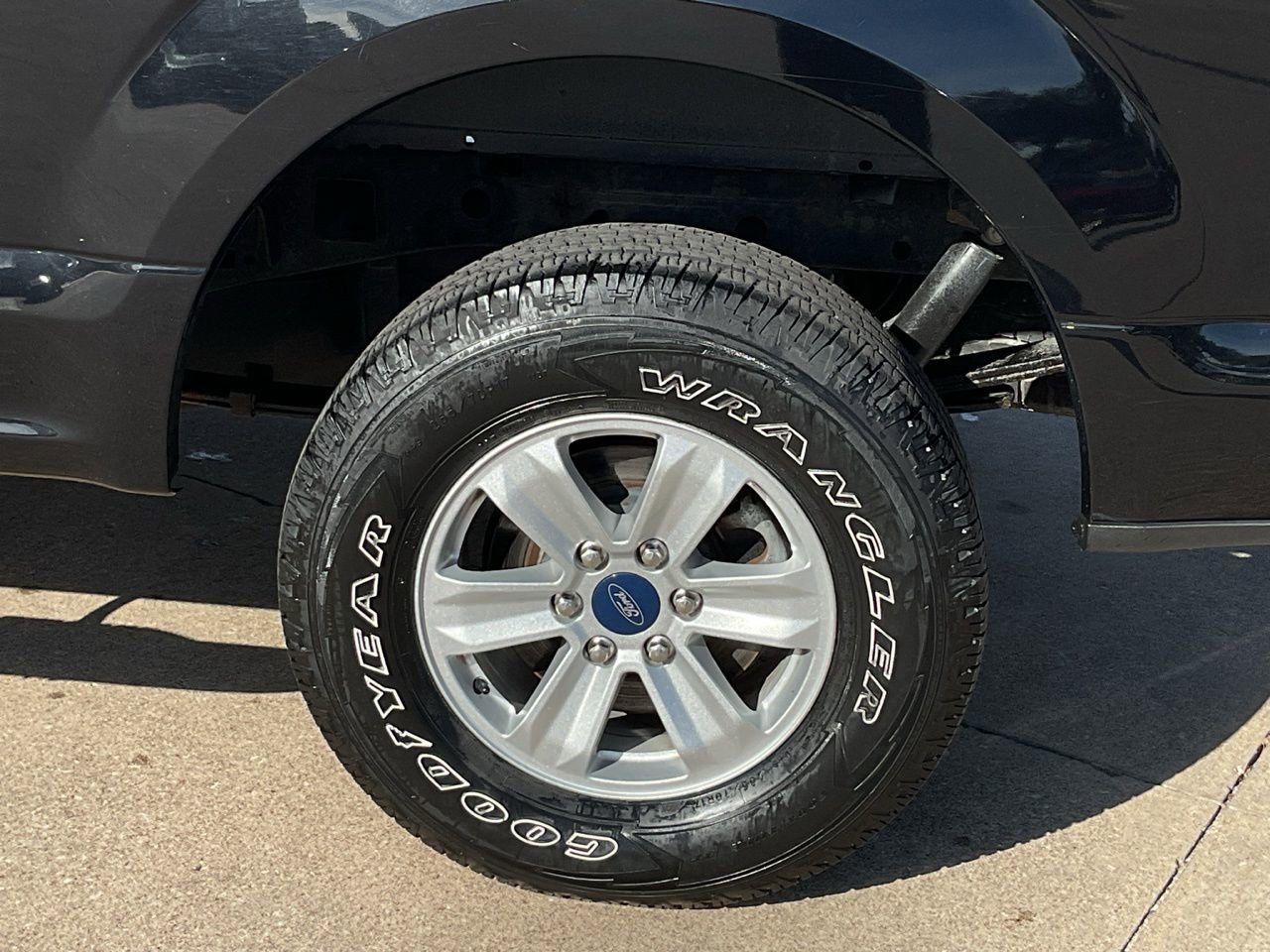 Used 2019 Ford F150 XLT image 8