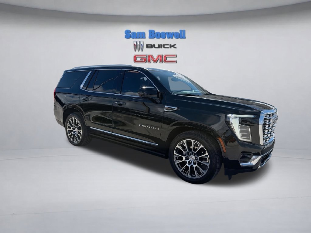 Used 2025 GMC Yukon Denali w/ Sun & Power Step Package AWD/4WD image 3