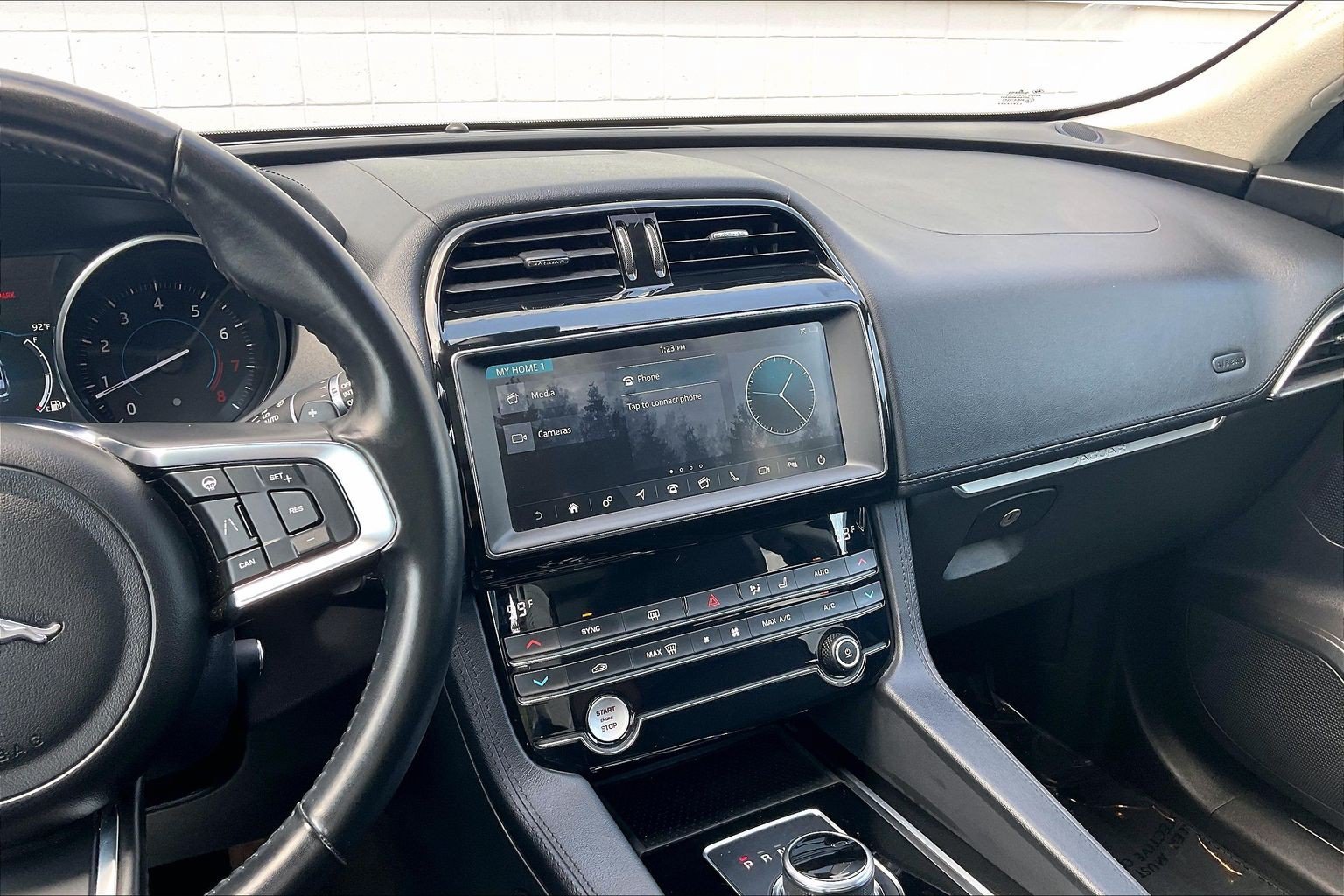 Used 2020 Jaguar F-PACE Prestige AWD/4WD image 7