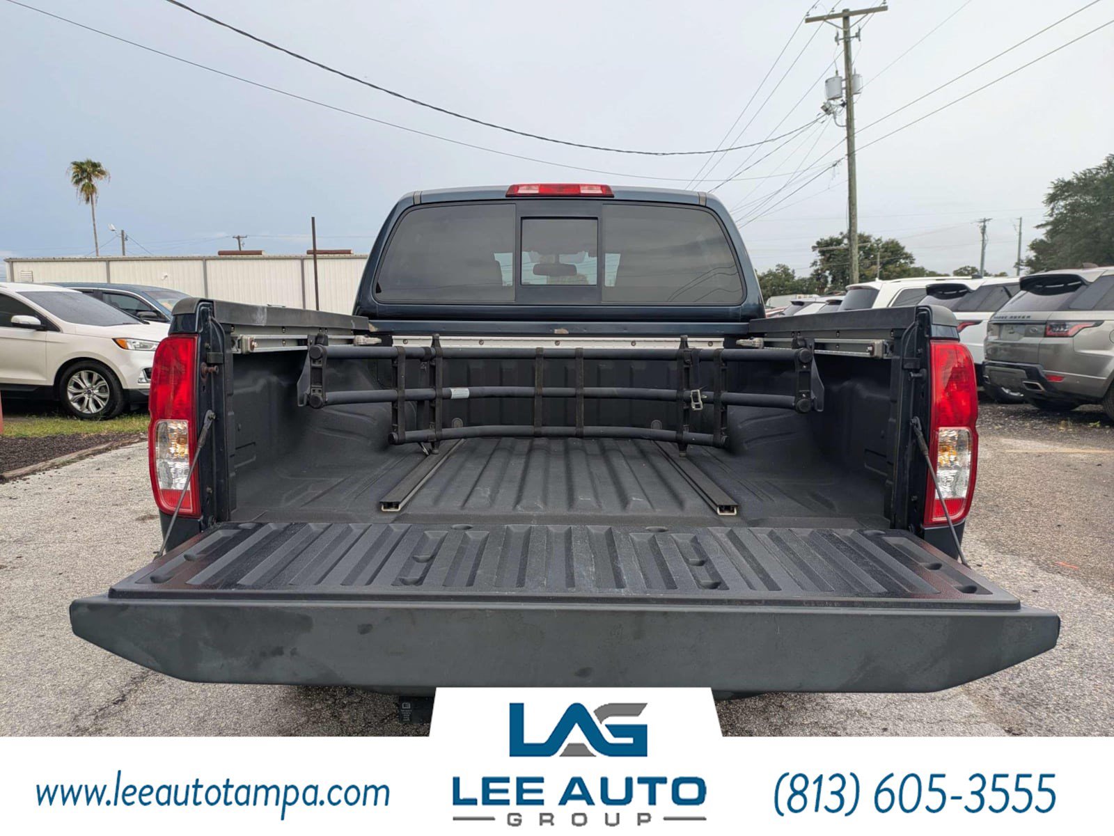 Used 2016 Nissan Frontier SV w/ SV Value Truck Package RWD image 12