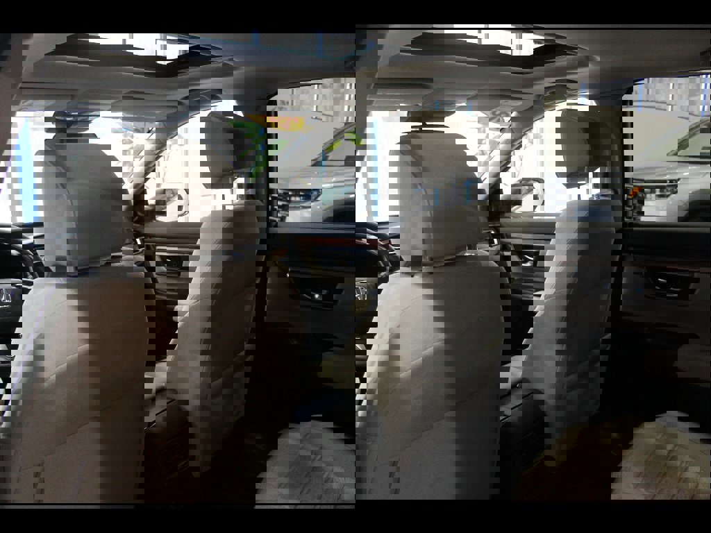 Used 2017 Honda CR-V EX image 16