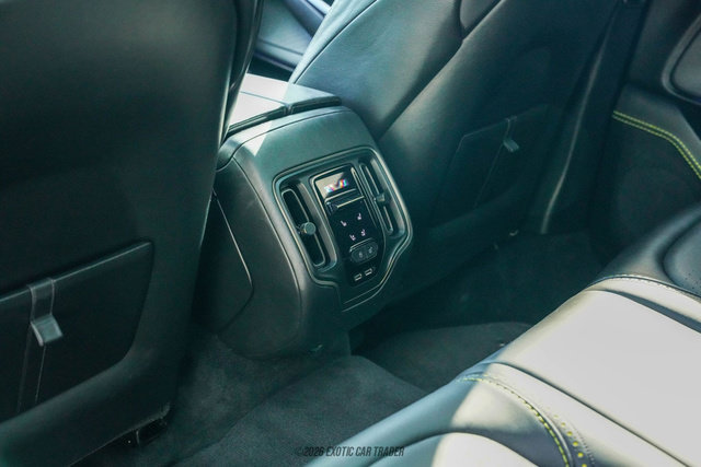 Used 2021 Aston Martin DBX AWD/4WD image 31