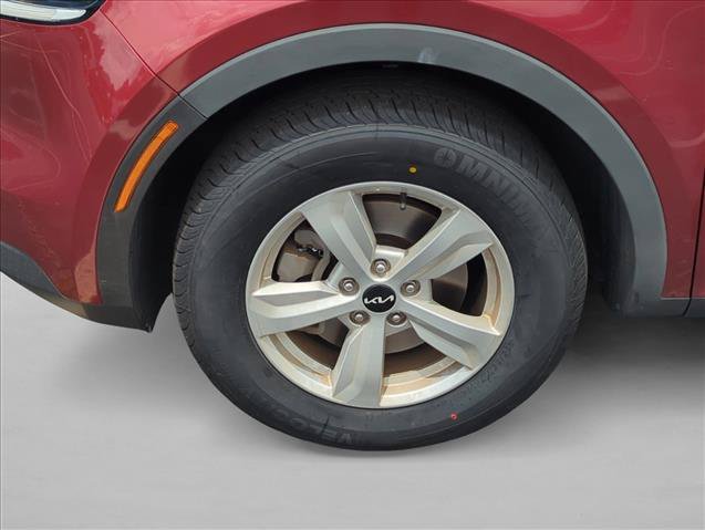 Used 2022 Kia Sorento LX FWD image 25